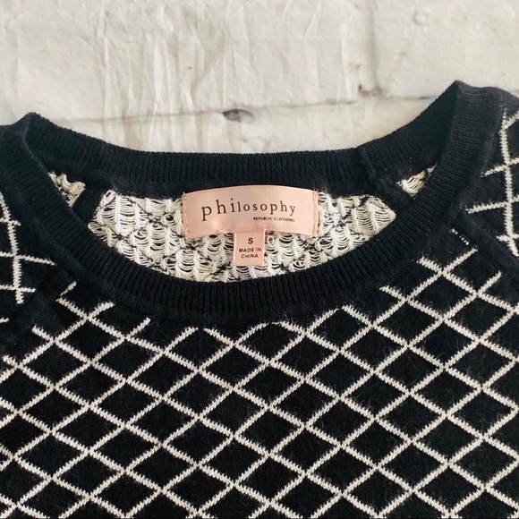 Philosophy Black and White Sweater Size Small - Picture 7 of 8